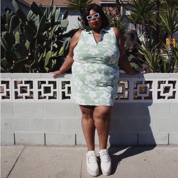 The Drop Front Zip Mini Dress By @itsmekellieb - Picture 1 of 3